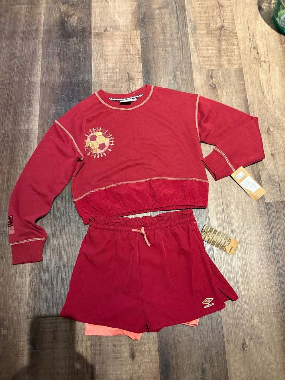 Umbro Girls Rhubarb Beyond The Pitch Crop Sweatshirt and Shorts 2-Piece Set